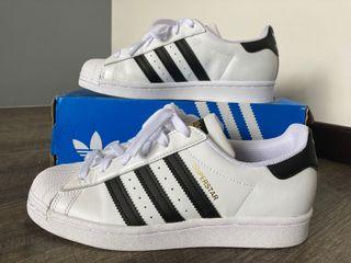 BNWB Adidas Superstar UK Size 5