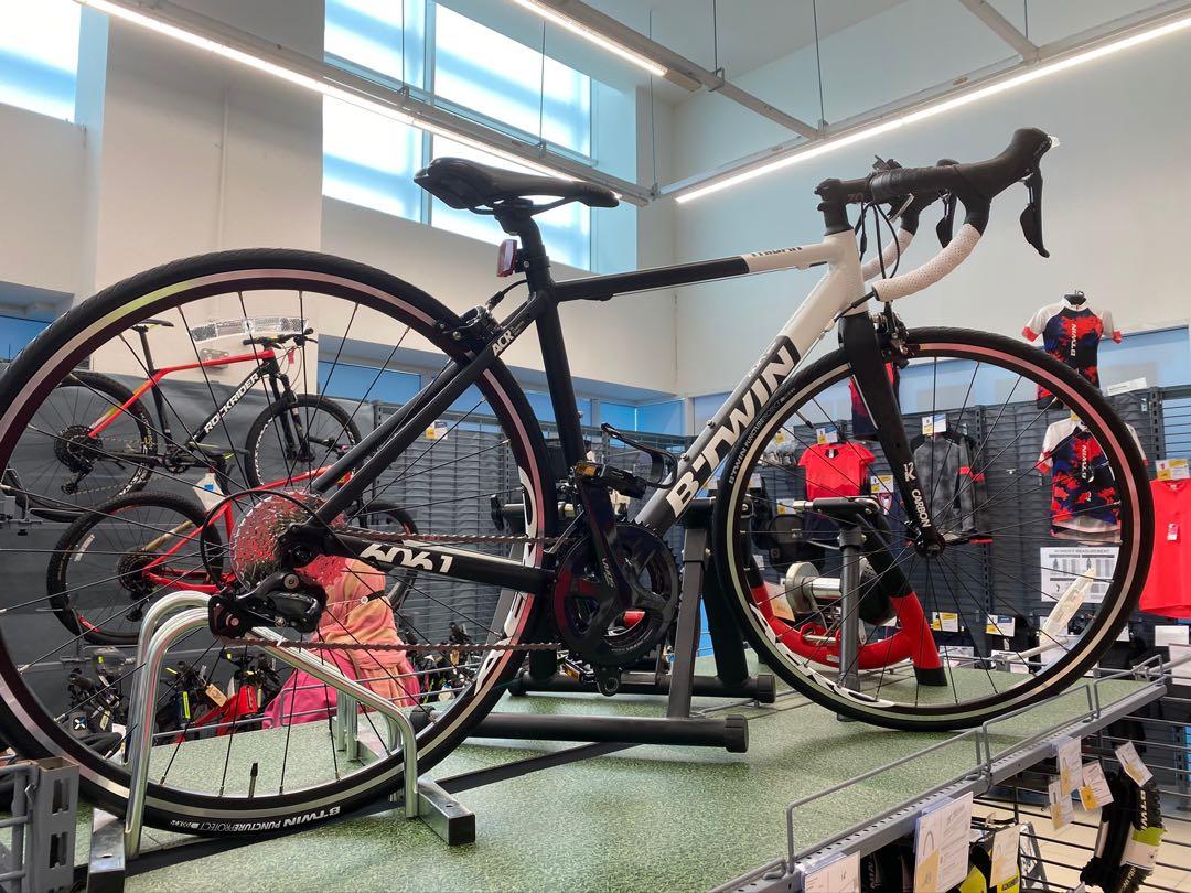 Btwin 6061 top road bike