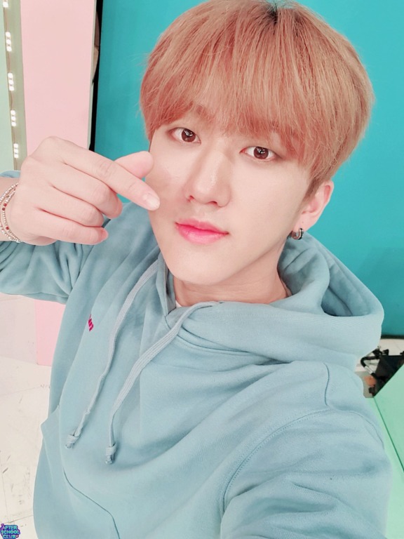 Changbin hoodie online