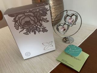 （分類：）位於 。 由 kuliman 提交（商品編號 1048878169，圖片 1）。簡介： 。