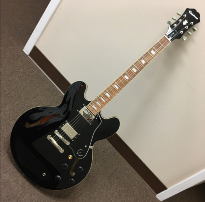 Epiphone es 335 clearance pro black