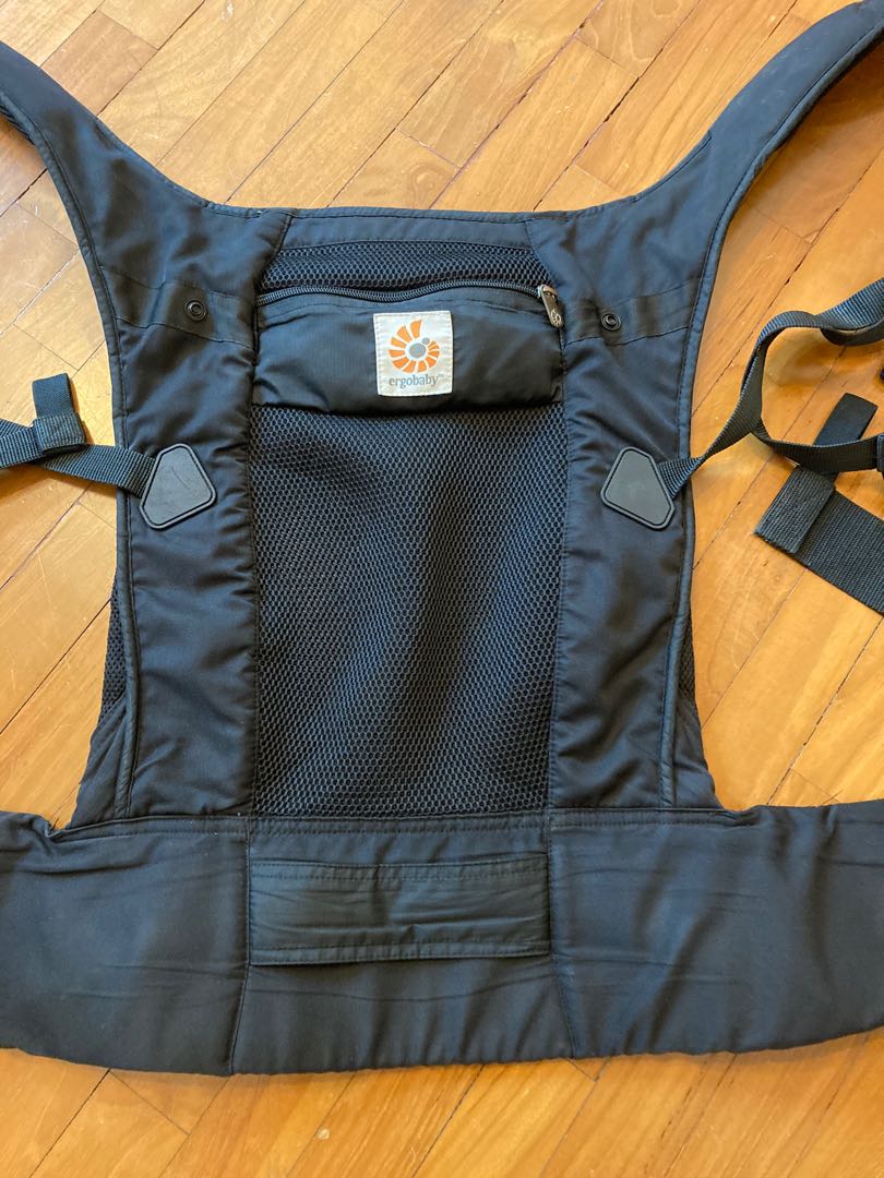 Ergo mesh fabric carrier, Babies & Kids, Strollers, Bags & Carriers on