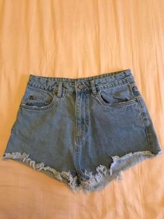 (Category: ) located in . Submitted by joy.joy.joy (Listing ID 1048916419, Image 1). Description: .