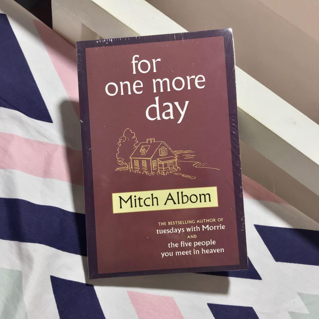 Tuesdays With Morrie by Mitch Albom - Bookbins