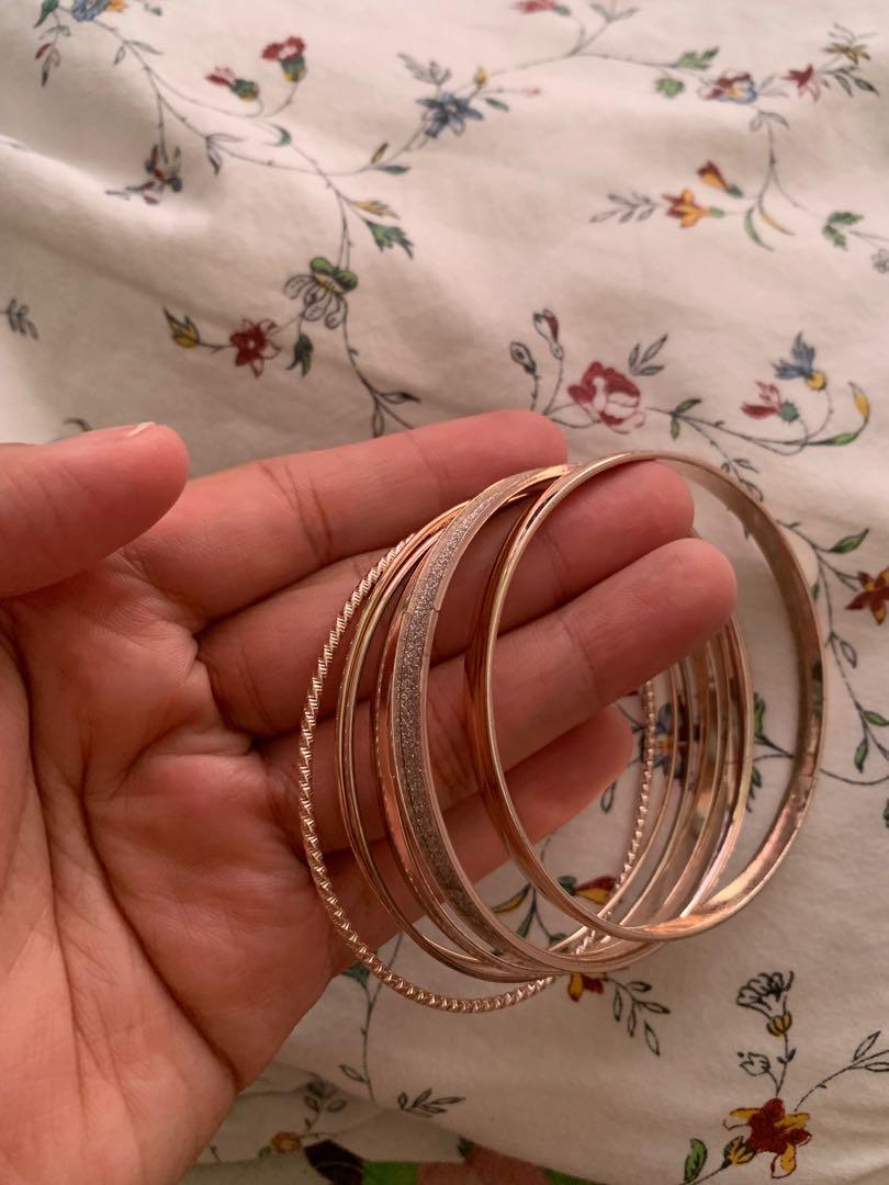 FREEPOSTAGE LOVISA ROSE GOLD PLEATED BANGLE Women s Fashion
