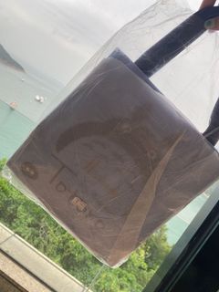 （分類：）位於 。 由 monilwq 提交（商品編號 1048913501，圖片 1）。簡介： 。