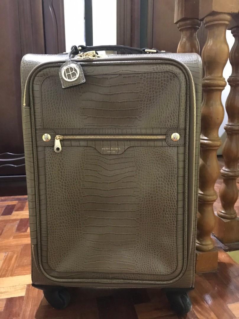 Henri bendel duffle bag store