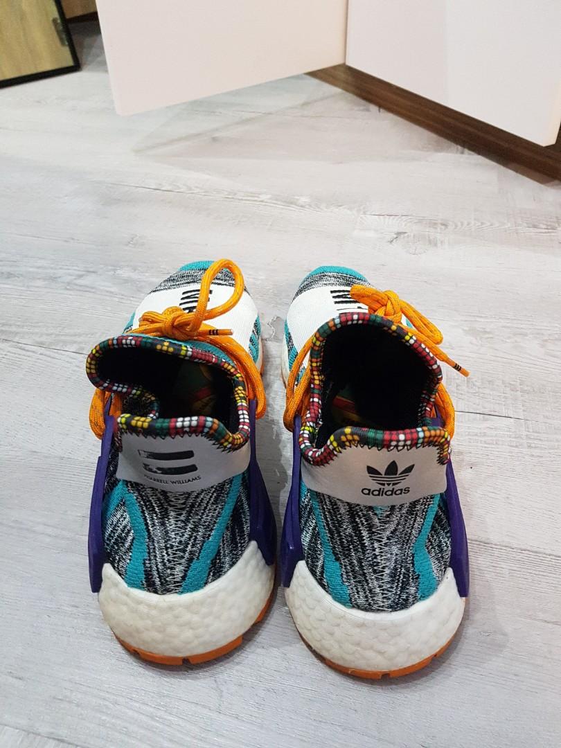sneaker human