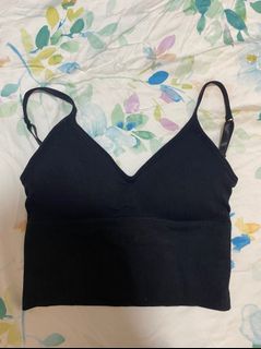 (Category: ) located in . Submitted by ashleygan (Listing ID 1048921314, Image 1). Description: .