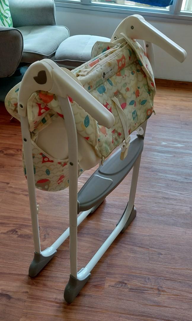 Joie Mimzy snacker high chair owl design
