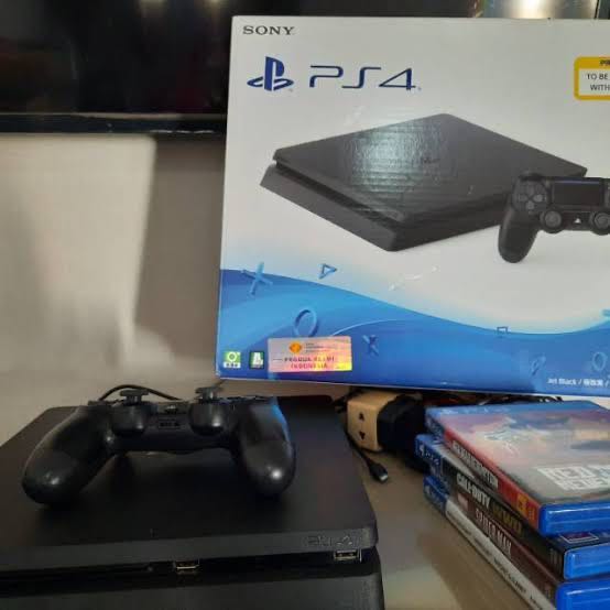 Jual ps4 slim second deals