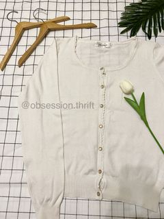 (Category: ) located in . Submitted by obsession.thrift (Listing ID 1049019566, Image 1). Description: .
