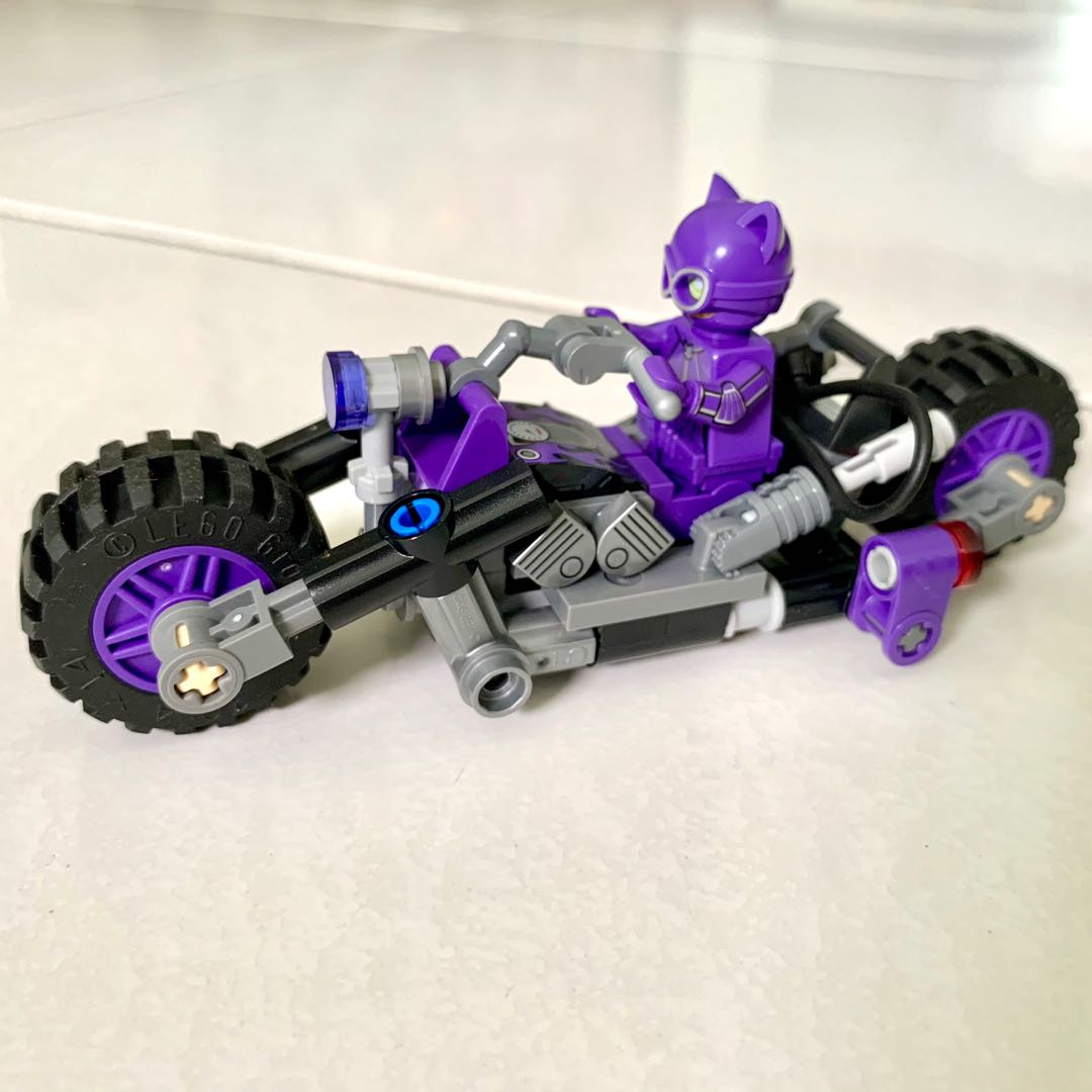 Lego 70902 Catwoman Catcycle Lego Batman Movie Toys Games Bricks Figurines On Carousell