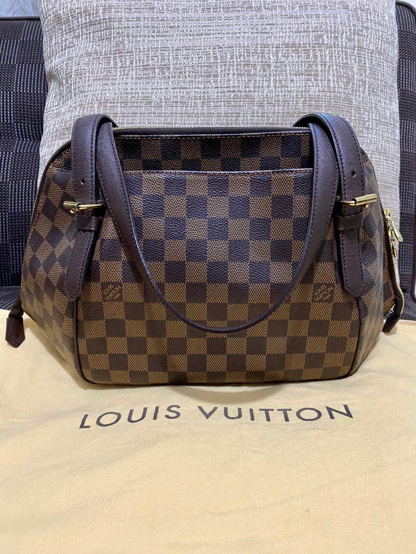 Louis Vuitton Damier Canvas Belem Mm Baggage Size 2.5