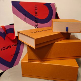 （分類：）位於 。 由 TTTom 提交（商品編號 1048960954，圖片 1）。簡介： 。