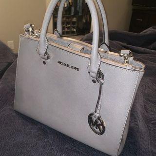 Michael Kors leather purse Michael Kors leather purse