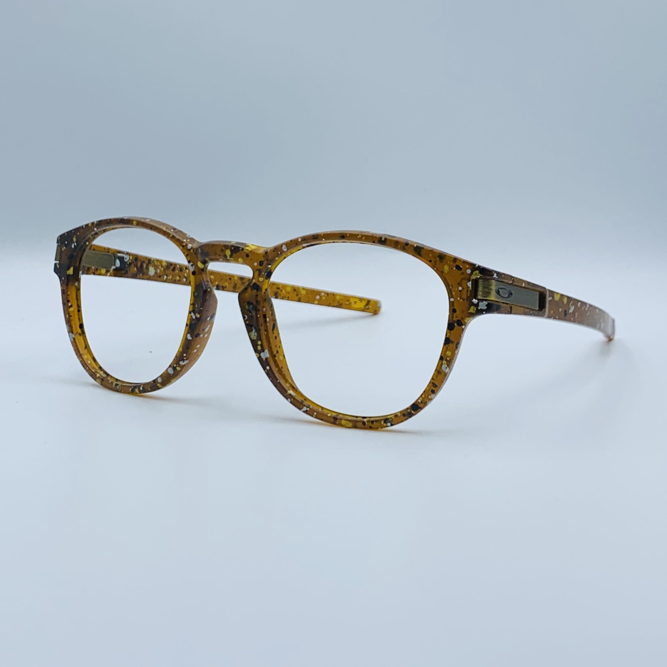 Oakley Latch A Splatter Dark Amber Frame only Men s Fashion