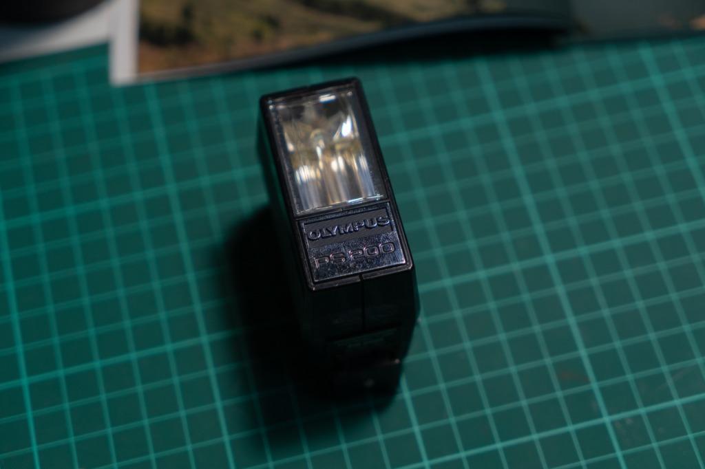 Olympus Pen EES.2 with PS200 Flash, Photography, Cameras on Carousell