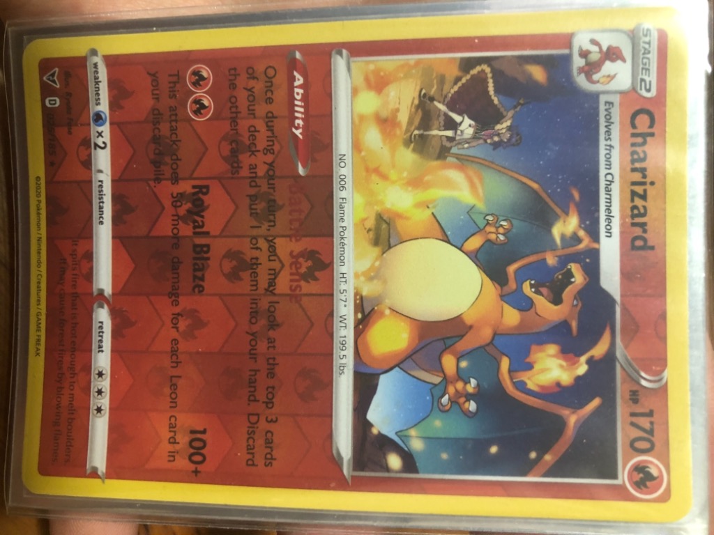 Pokémon vivid voltage Charizard 025/185 REVERSE HOLO RARE, Hobbies