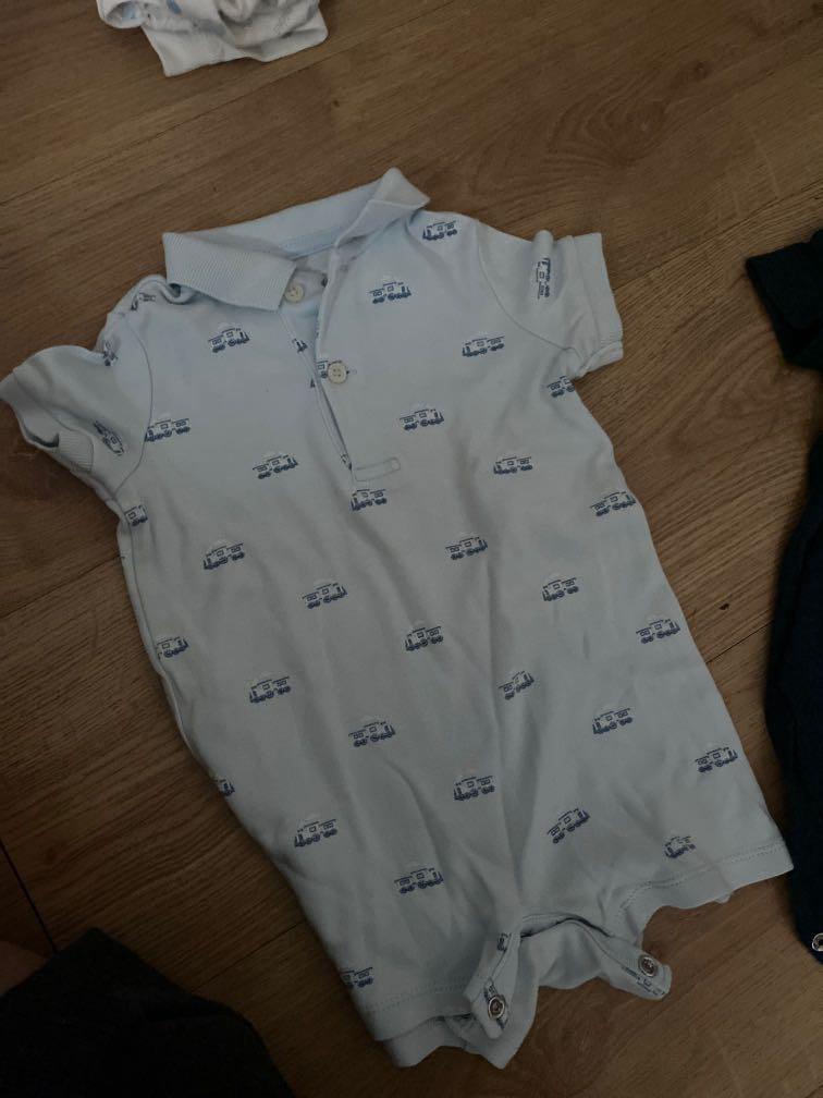 Ralph lauren romper (Category: Babies & Kids Fashion) located in Mandaluyong City. Submitted by cris___p (Listing ID 1049025494, Image 1). Description: .
