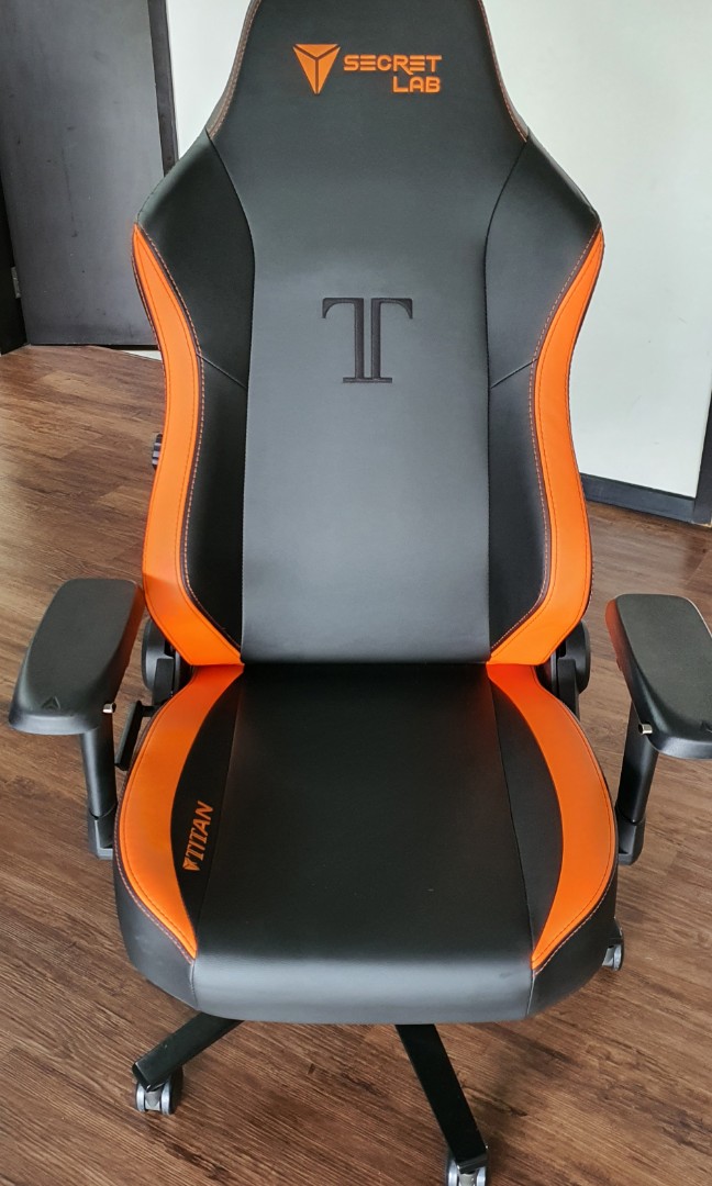 Secretlab titan orange new arrivals