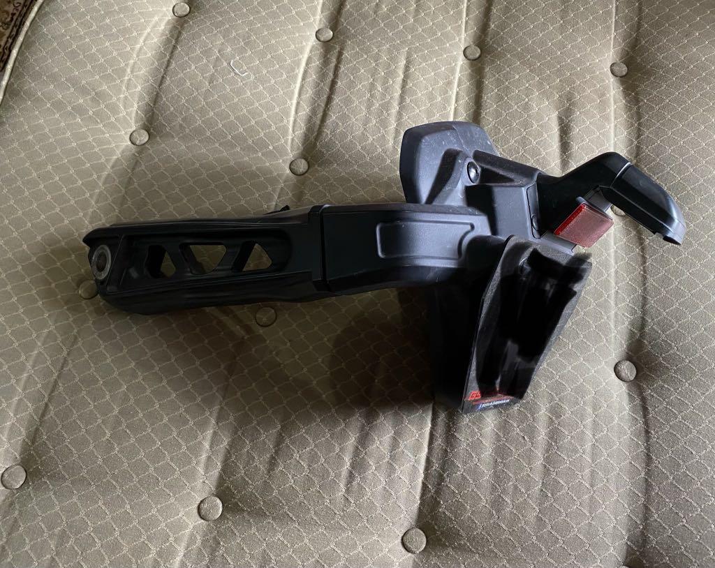 Splash guard MT09 original, Auto Accessories on Carousell