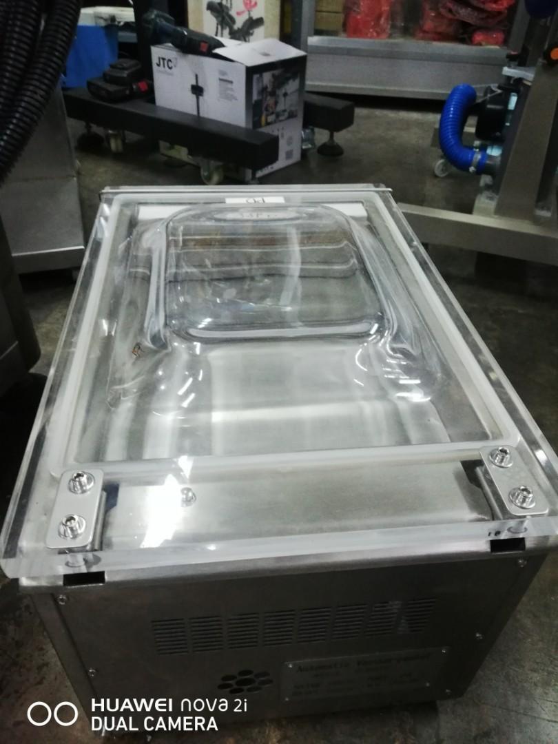 Vacuum sealer machine DZ-260A3 (Category: Coffee Machines & Makers) located in Malabon City. Submitted by bunasonny (Listing ID 1048913846, Image 3). Description: Vacuum Sealer machine Model: DZ-260/3A Power: 370w/220V Chamber size: 325x280x50mm Sealing length: 260mm Sealing width: 10mm Machine size: 400x320x350mm Machine weight: 25kg Free delivery within Metro Manila area. For inquirues: Pm, txt or call: O9I7..861..3472.. FB page: MPI-Machinerie