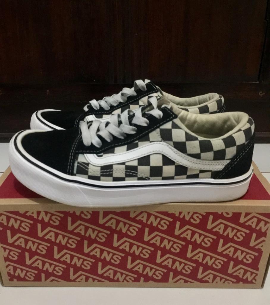 Vans old online skool checkerboard lite