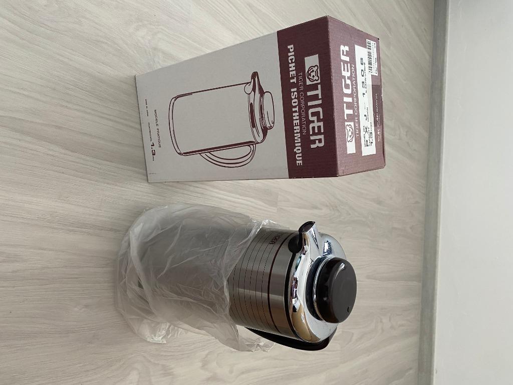 1.3L Tiger Vacuum/Thermal Flask, Furniture & Home Living, Kitchenware