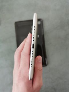 （分類：）位於 。 由 tam1107 提交（商品編號 1049118378，圖片 1）。簡介： 。