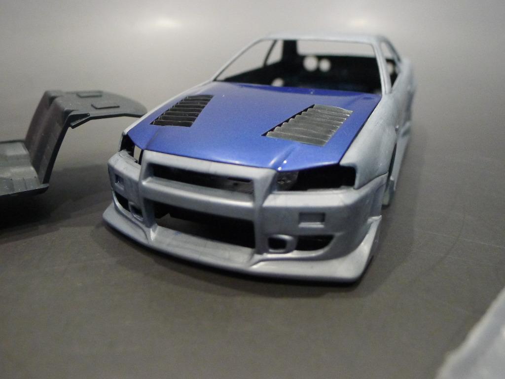 Aoshima 1:24 Scale Nissan skyline GTR R34 C West plastic model kit  Missing Side mirrors, Hobbies  Toys, Toys  Games on Carousell