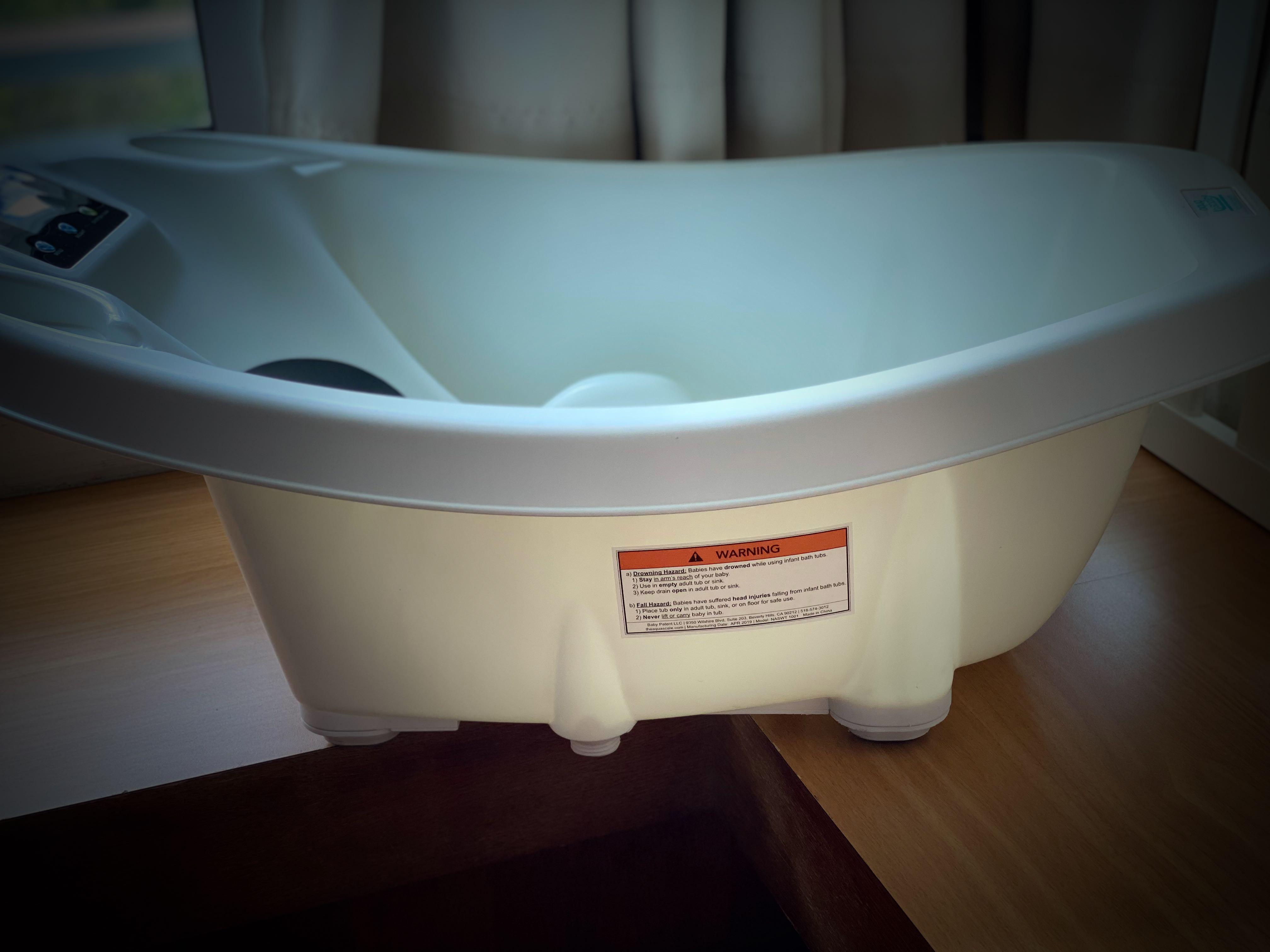 Aquascale Baby Bath Tub With steel bath stand, weighing scale and thermometer, Babies & Kids