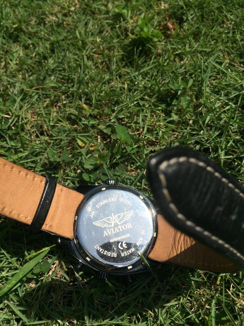 Aviator Watch avw5839g4