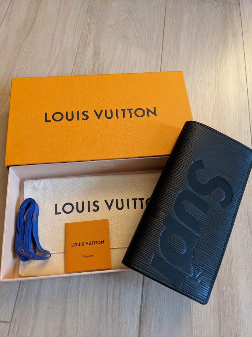 supreme brand wallet