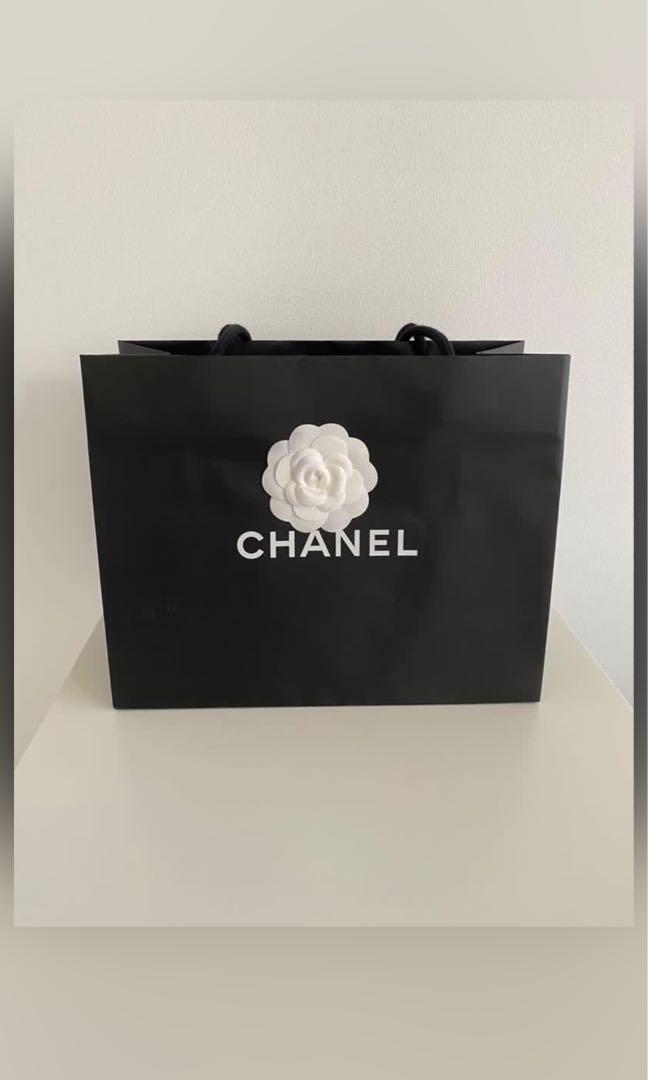Chanel Paperbag (Category: Luxury Accessories) located in Taguig. Submitted by bykkkjjj (Listing ID 1049136270, Image 1). Description: 9x12” Authentic.