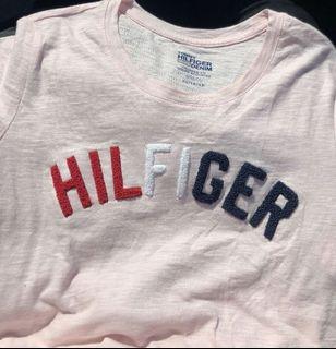 Cropped Tommy Hilfiger shirt