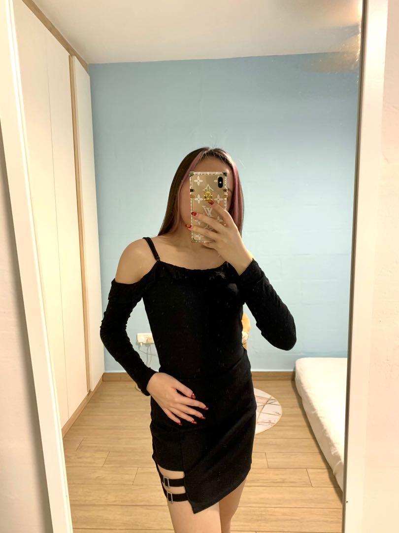 cut out shoulder black top