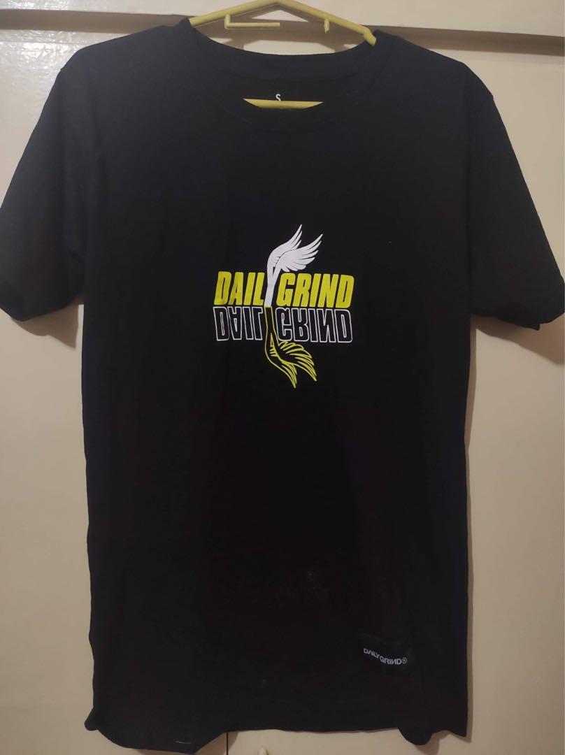 Daily Grind (Category: Formal Shirts) located in Manila. Submitted by dsposable (Listing ID 1049273605, Image 1). Description: .