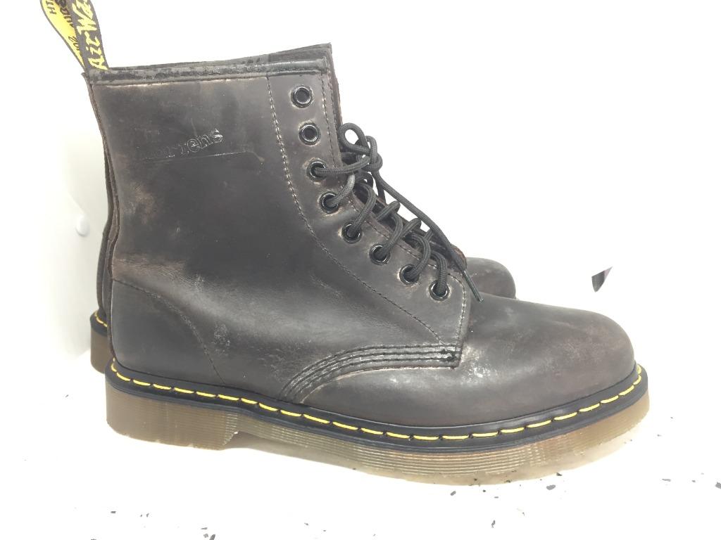 difference between dr martens 1460 smooth and nappa