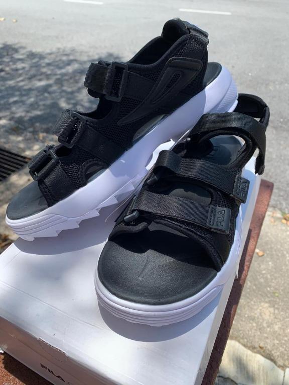 Fila sandals 2020 store