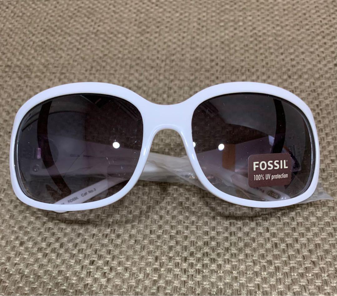 Fossil Celia 100% UV Protection Sunglasses, Women's Fashion, Watches &  Accessories, Sunglasses & Eyewear on Carousell