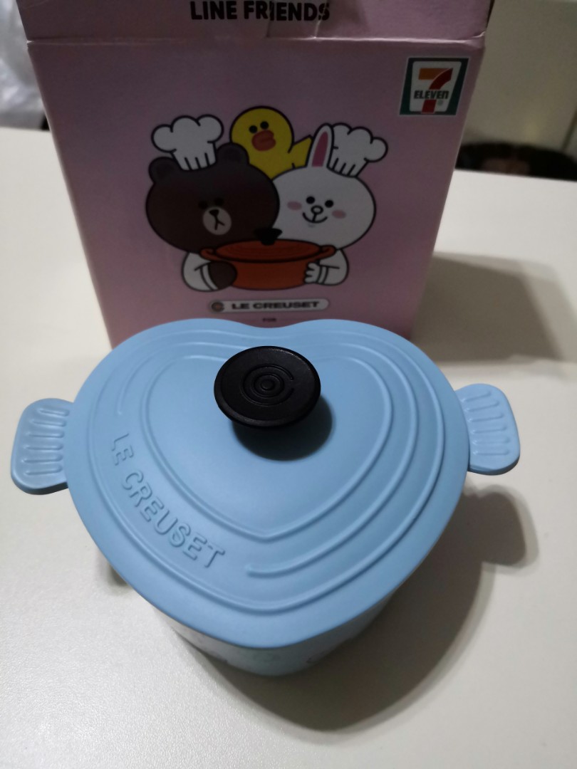 全新Le Creuset x LINE Friends Choco心形鍋, 傢俬＆家居, 廚具和餐具, 茶具配件 Carousell