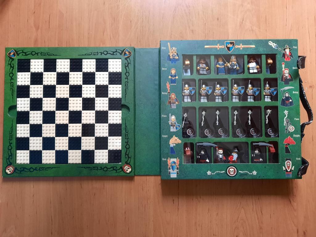 Lego 852001 Castle Chess Set Hobbies Toys Toys Games on