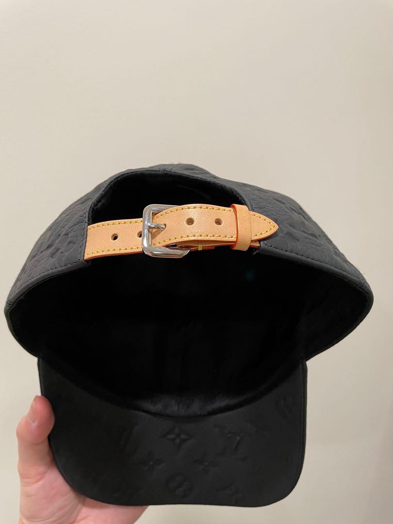 Leather cap Louis Vuitton Black size 60 cm in Leather - 32634118