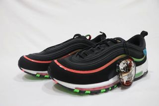 (Category: ) located in . Submitted by sneakerheights (Listing ID 1049156440, Image 1). Description: .