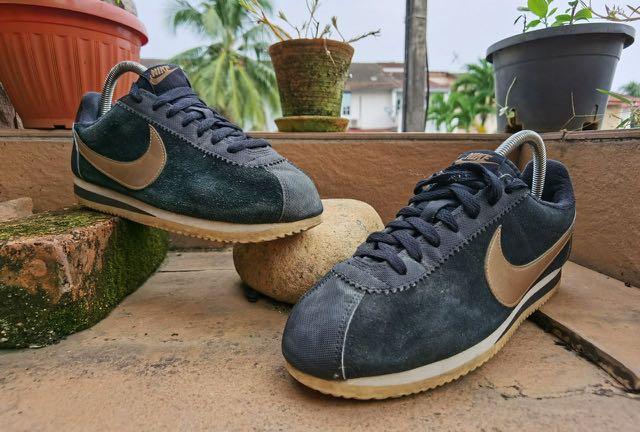 Nike hotsell cortez 2012
