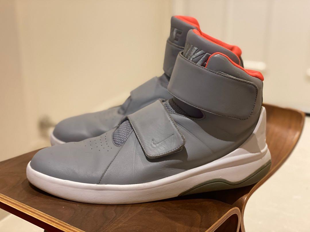 nike yeezy back to the future