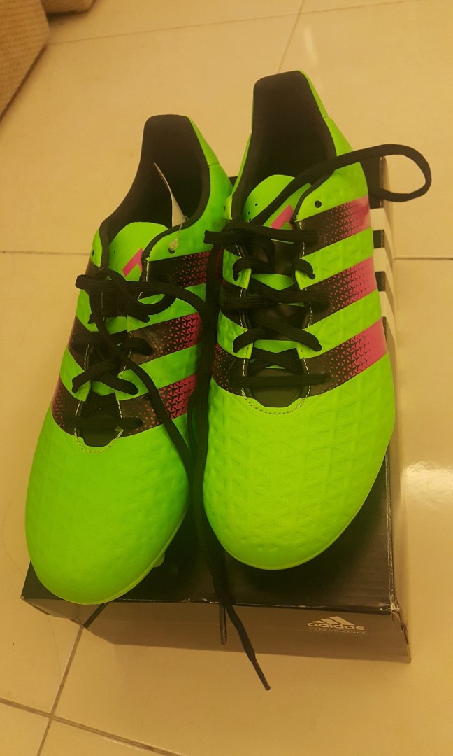 Original Adidas Football Boot, Women's Fashion, Footwear, Sneakers on