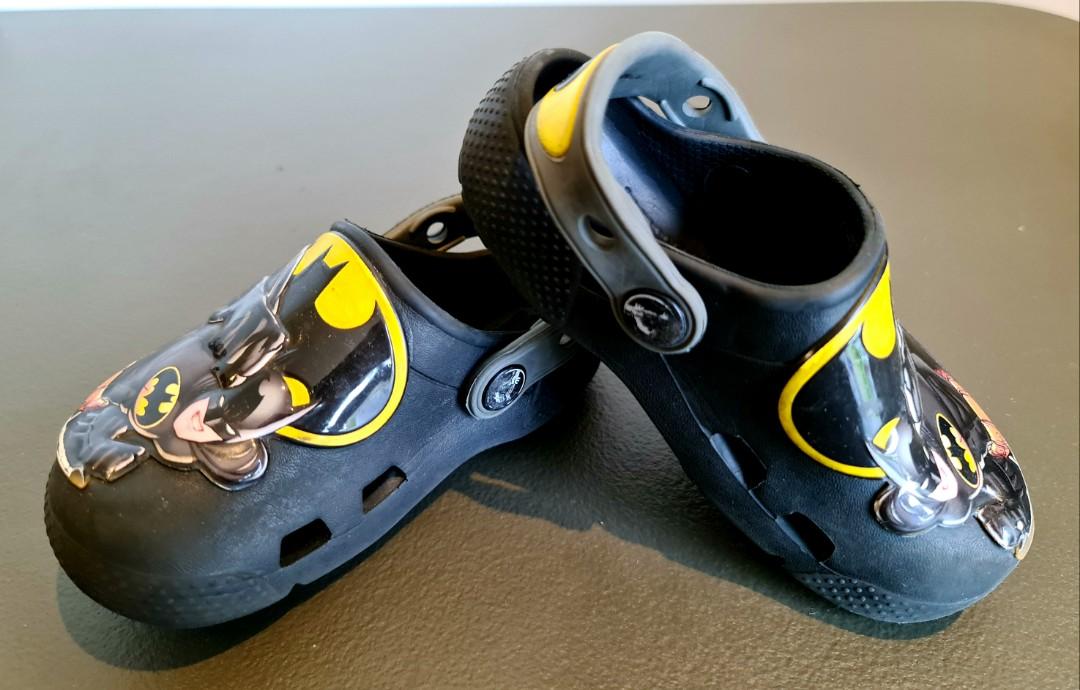 Batman crocs size 2025 11