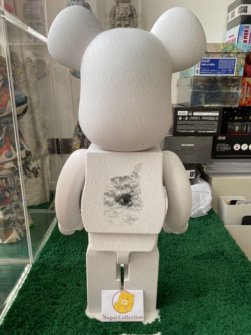 BE@RBRICK Snarkitecture × Blackrainbow Snarkitecture x Black Rainbow Agency BE@RBRICK | Hypebeast